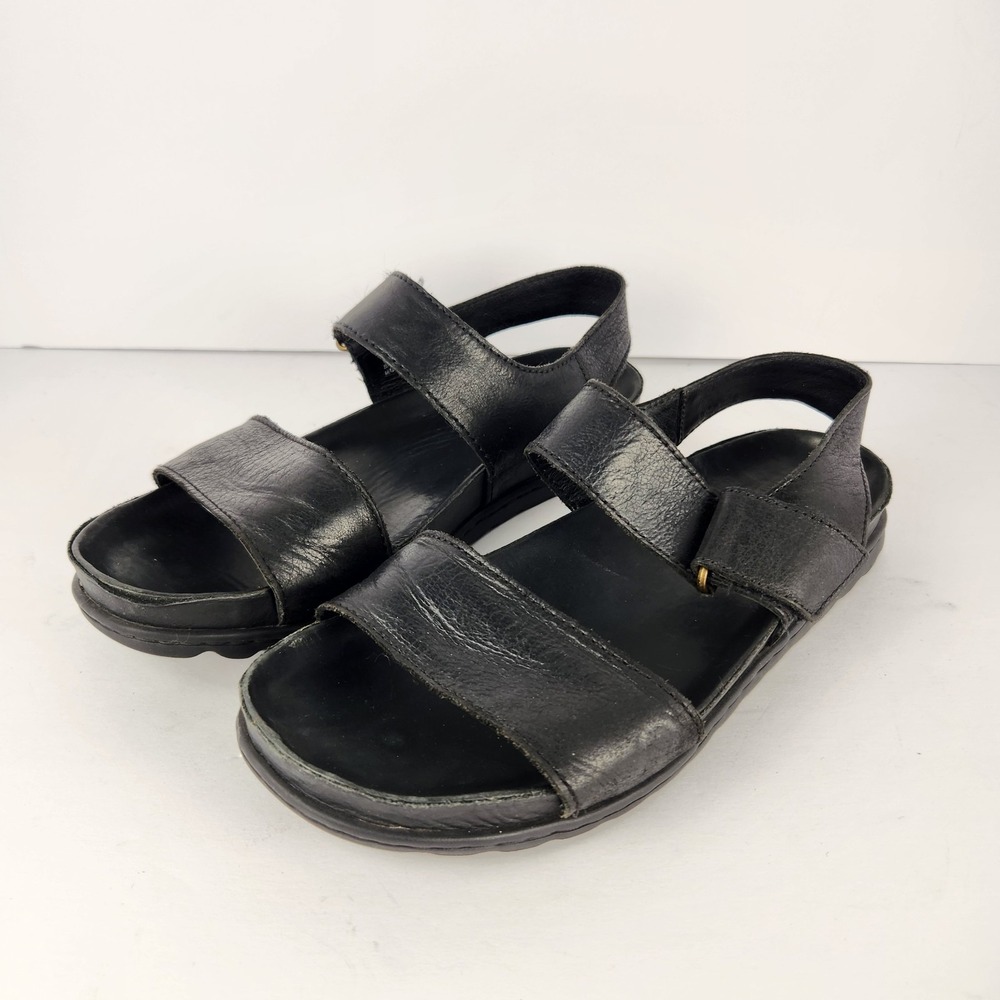 Born Women's Strappy Comfortable Minimalist Casual Sandals Black Size 7M